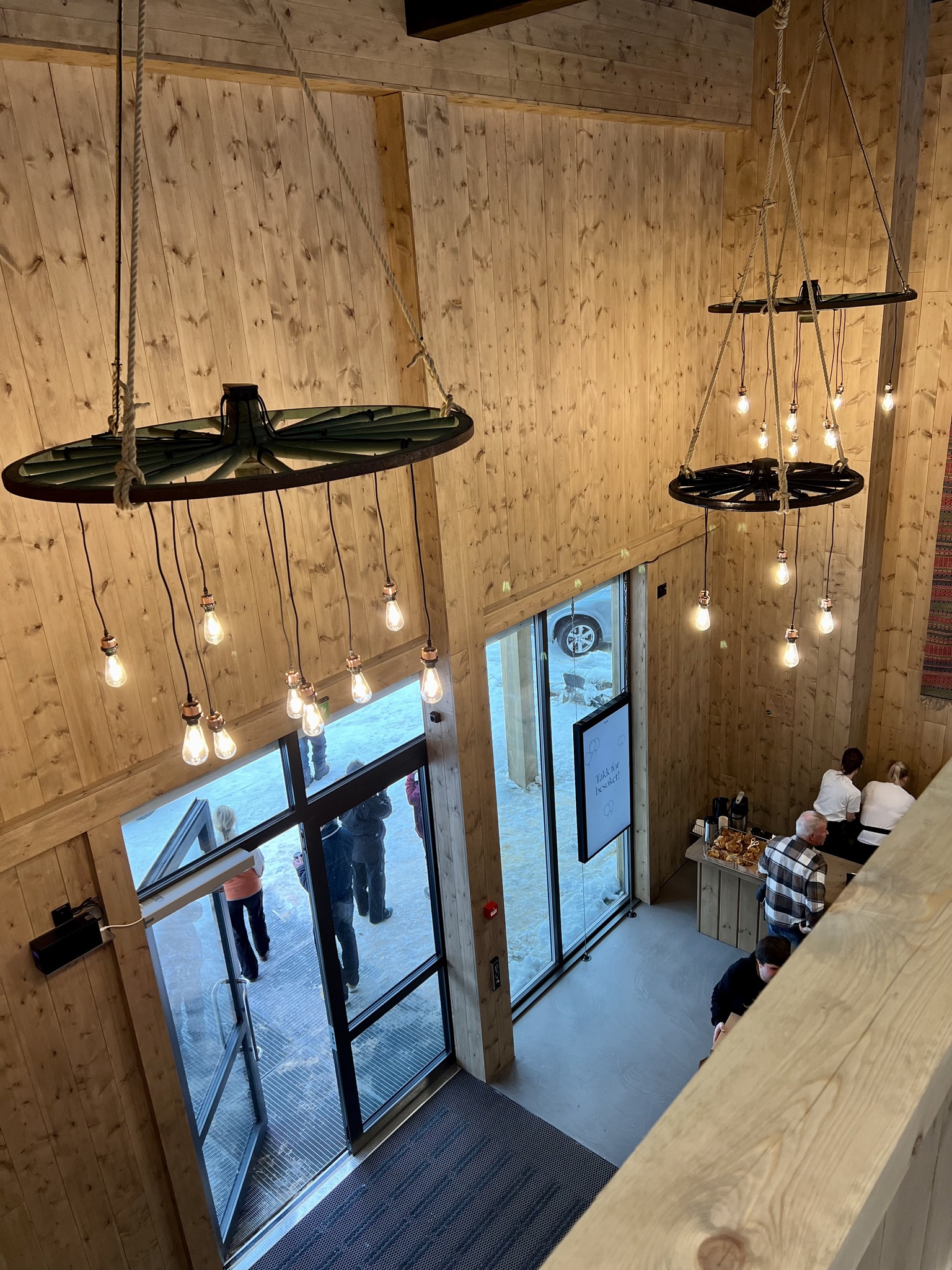 323427174_1300834427428331_7303400390175421152_n